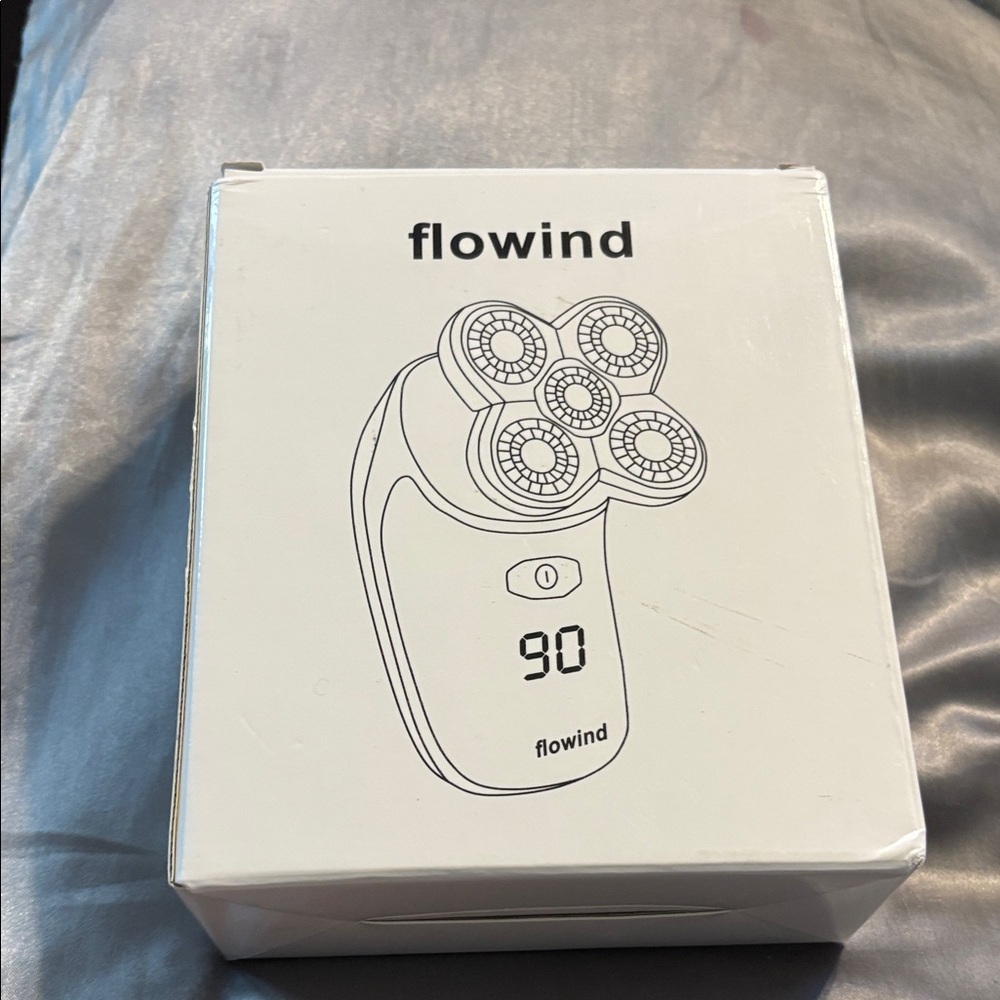 Electric Shaver - White